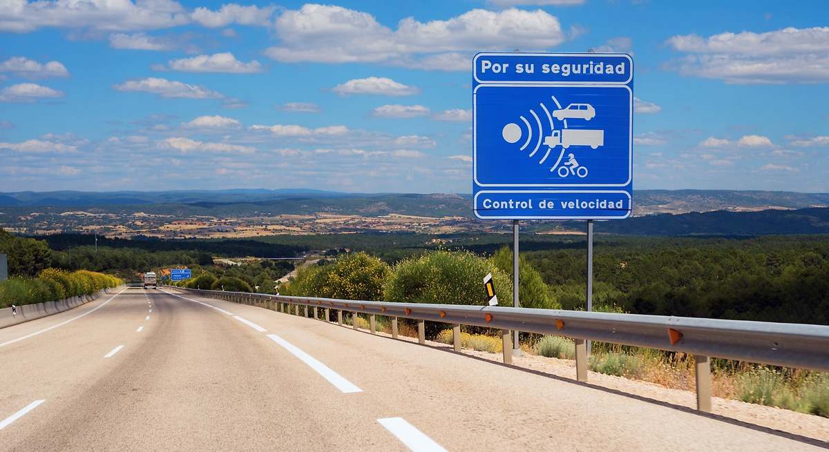 A partir de esta semana, empieza a multar en Valencia un radar: ubicación y velocidad máxima permitida