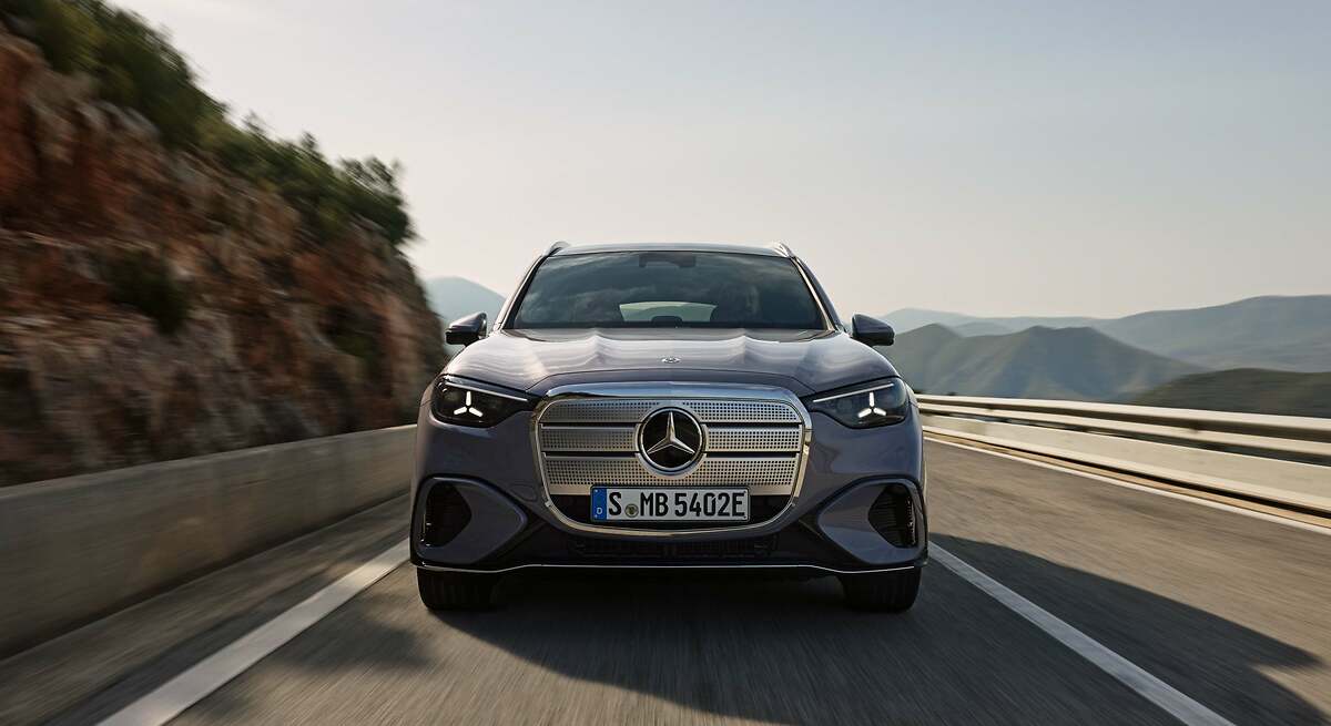 Mercedes GLC Eléctrico 2026: más autonomía, más espacio y lujo digital para una nueva era