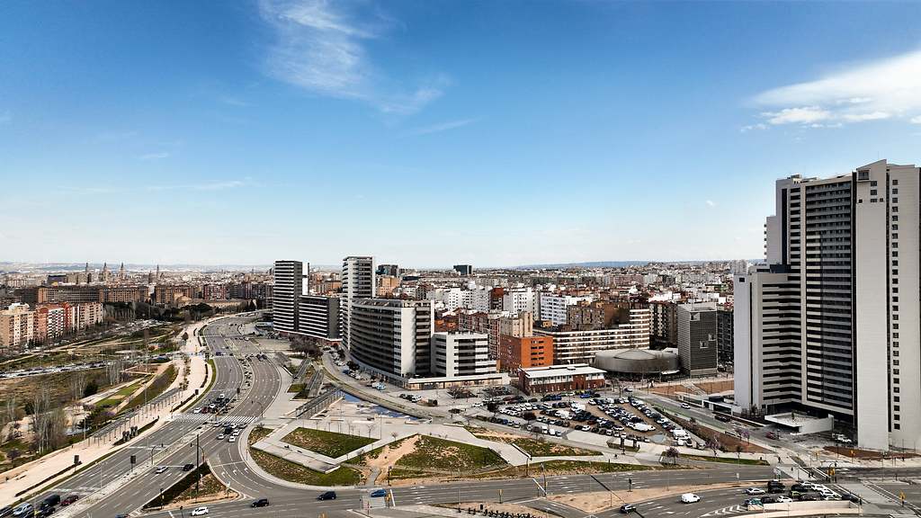 Adarve Residencial se ubica en una de las zonas más nuevas de Zaragoza, el barrio del AVE.