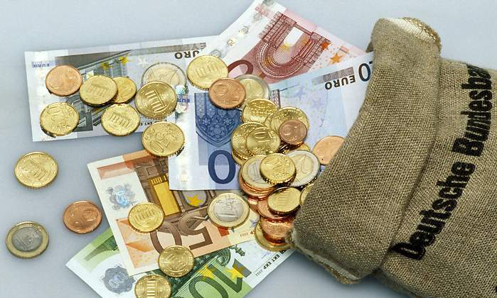 efectivo-euros-bolsa.jpg