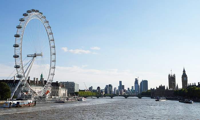 Ro Tmesis en Londres