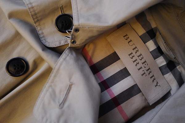 burberry quema lo que no vende 60