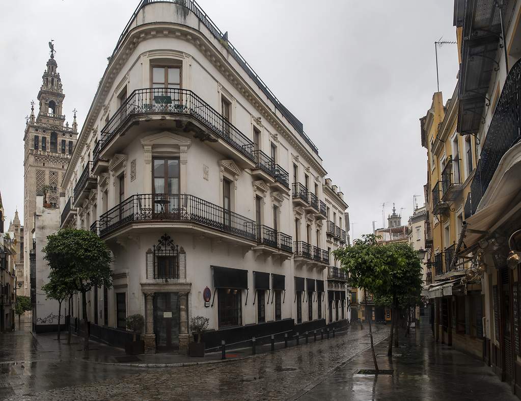 Calles vacías en Sevilla