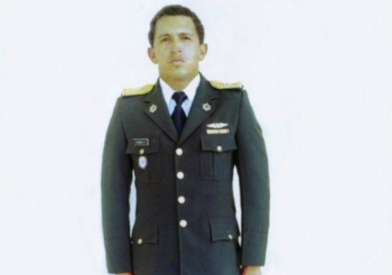 Fue ascendido a teniente