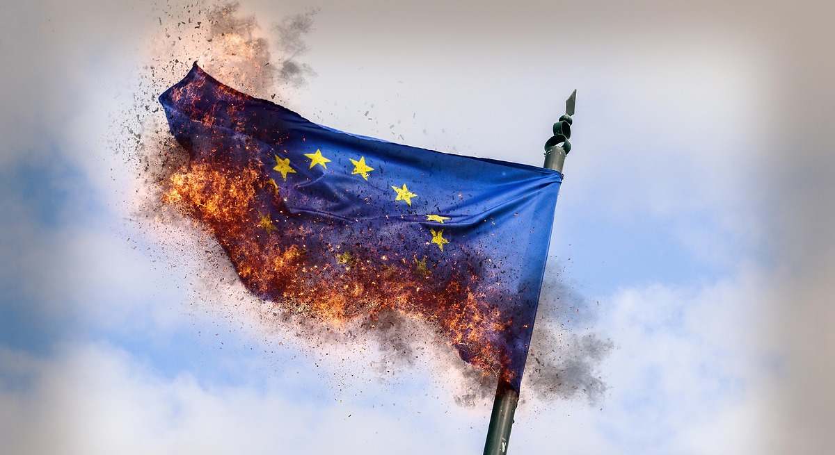 Europa se acabará 'quemando' si apaga artificialmente las crisis de deuda: "Francia es un síntoma. El BCE es la enfermedad"