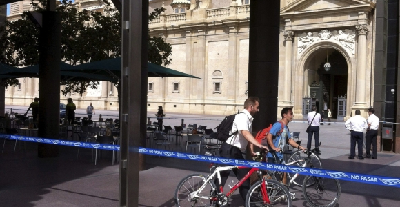 basilica-zaragoza-explosion-efe.jpg