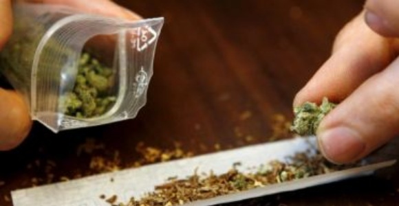 consumo-cannabis.jpg