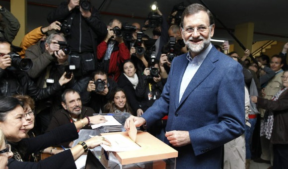 rajoy-vota-efe.jpg