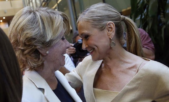 aguirre-cifuentes-investidura-efe.jpg