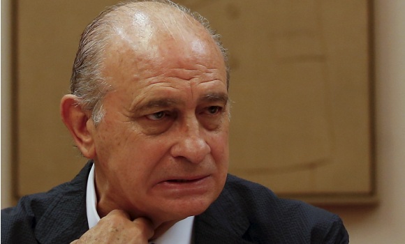 fernandez-diaz-retuers.jpg