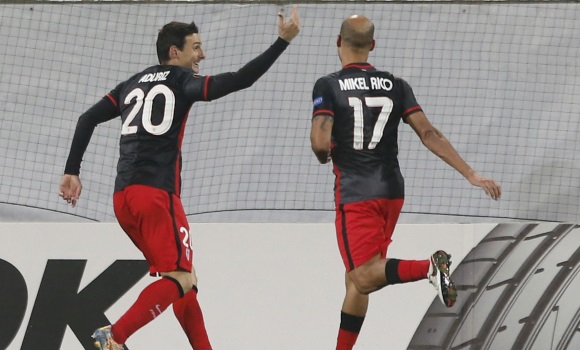 aduriz-gol-augsburgo-reuters.jpg