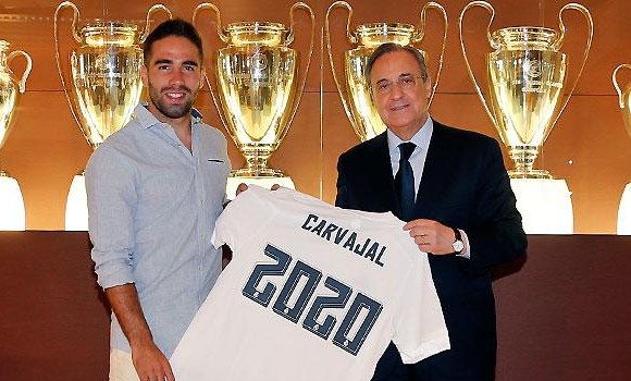 Carvajal-Florentino-2015-realmadridcom.jpg