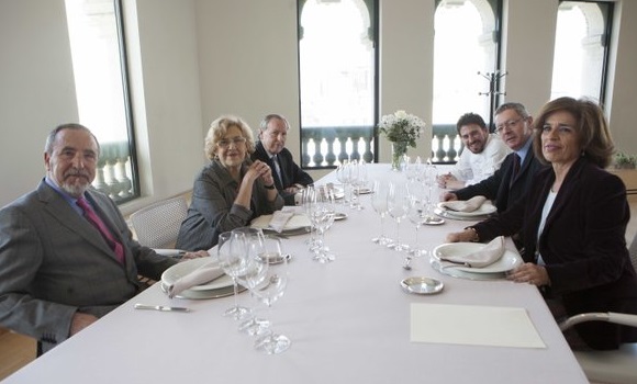 carmena-alcaldes-madrid-10mar16-twitter.jpg
