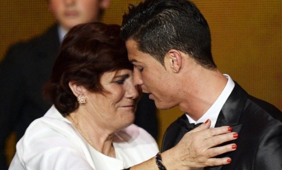 cristiano-madre.jpg