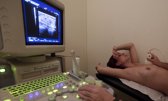 mamografia-ultrasonido-reuters.jpg