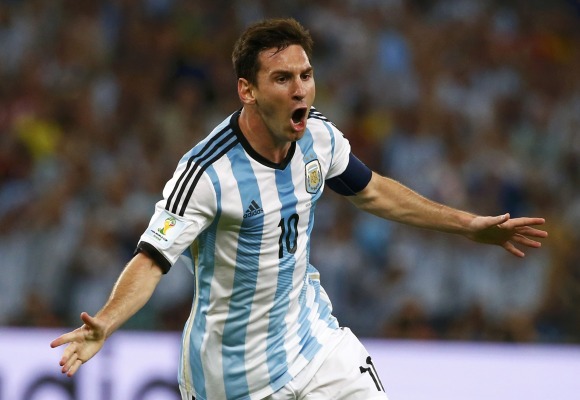 Seleccion-Argentina-Messi-celebra-2014-reuters.jpg