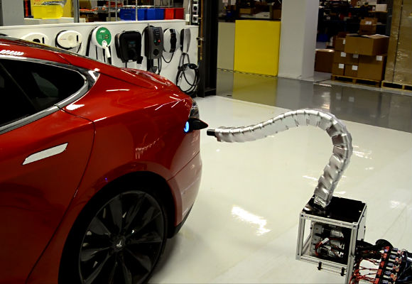 El cargador autónomo articulado de Tesla