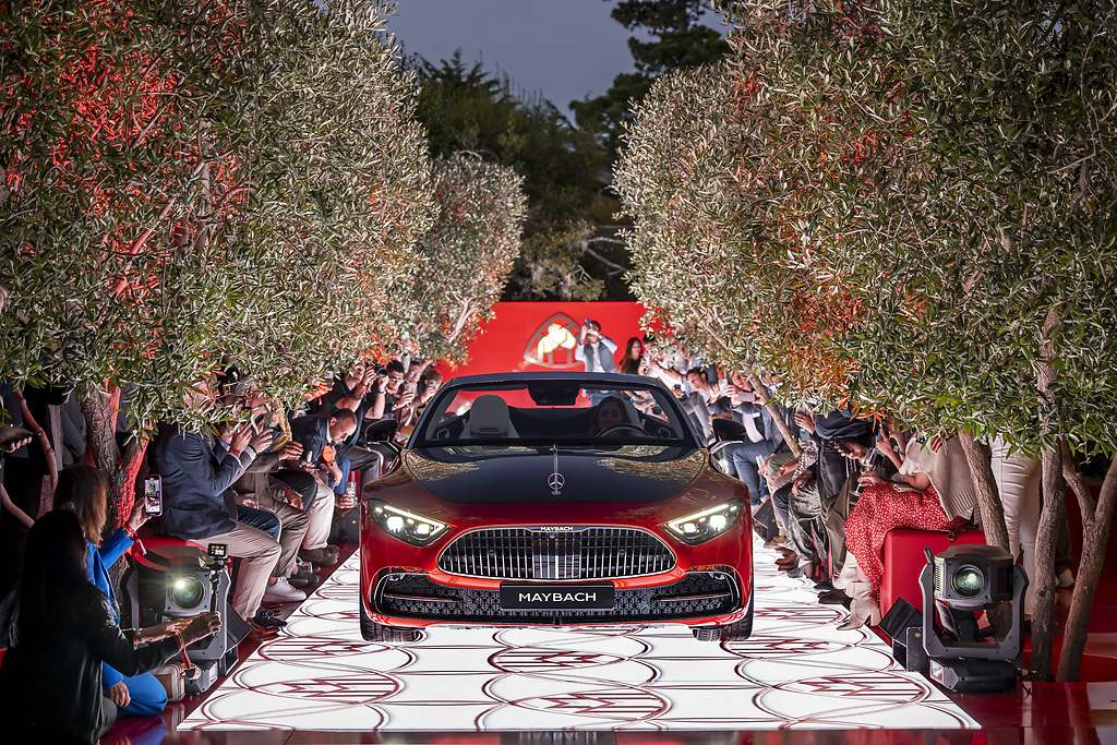 Mercedes Maybach SL 680 Monogram Series. El interior de los faros está acabado con detalles de la más alta calidad en oro rosa.