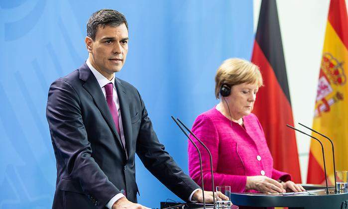sanchez-merkel-berlin-26junio.jpg