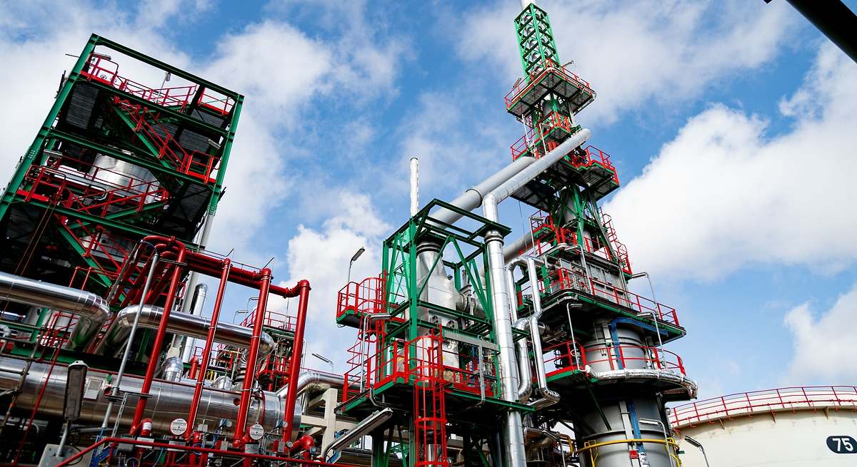 El Miteco asigna 524 millones a cinco proyectos de hidrógeno renovable de Repsol y EDP