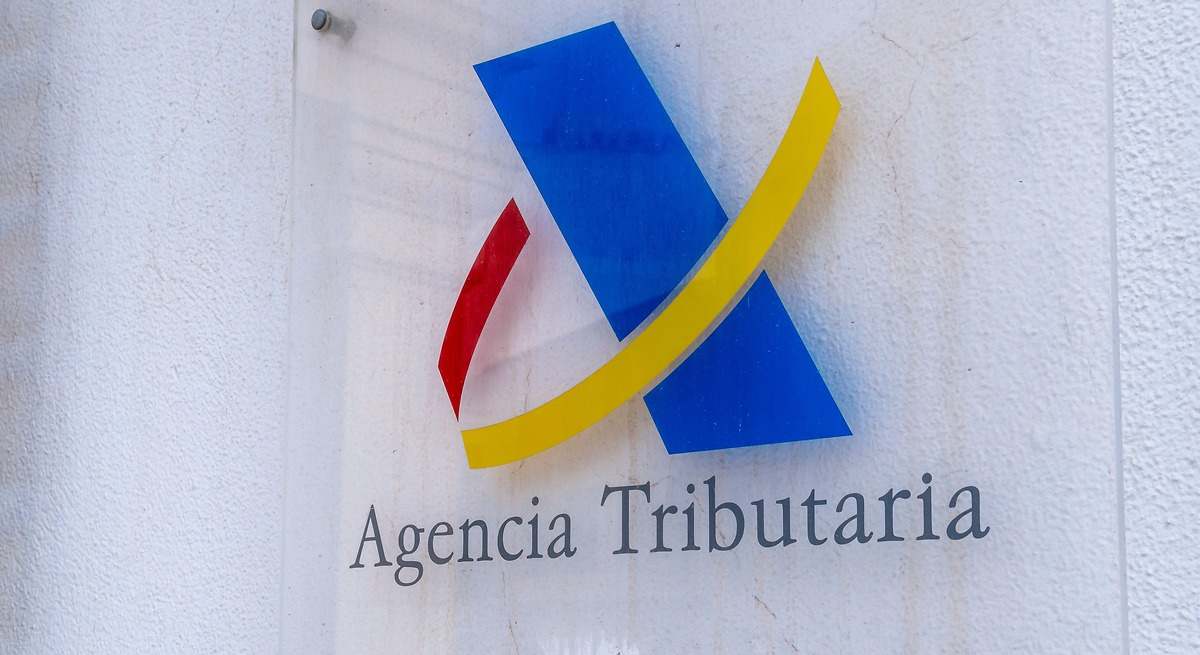 Hacienda impide a la empresa familiar la deducción por recibir participaciones si el donante es una compañía