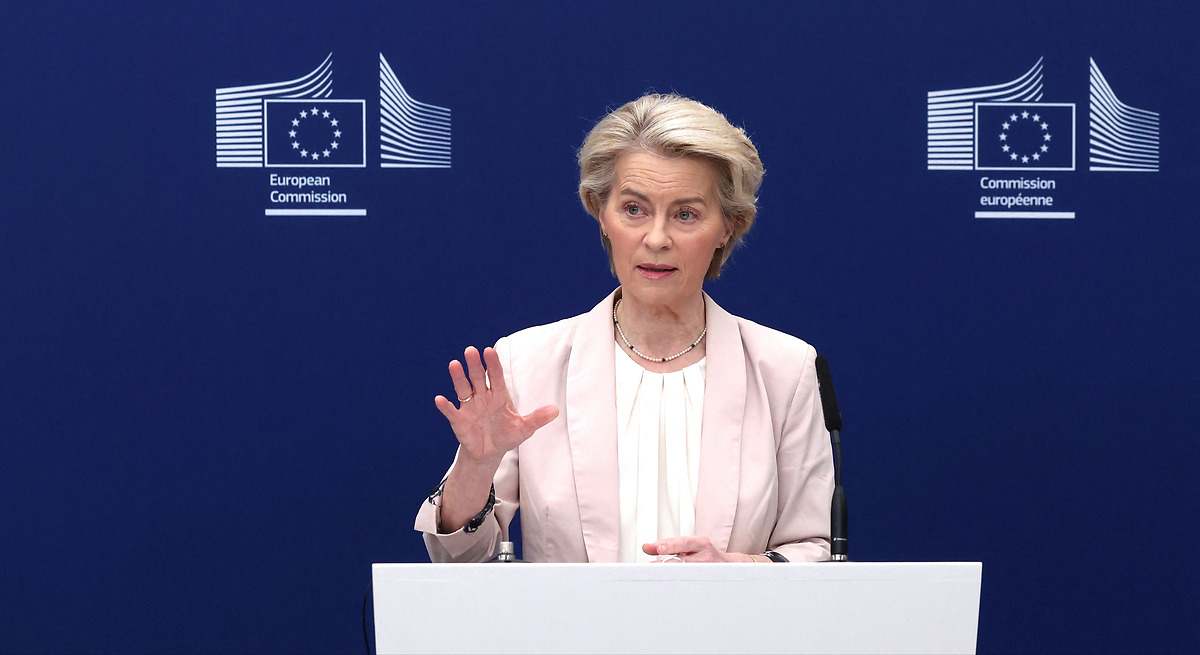 Von der Leyen insta a los 27 a hacer los "deberes" y elevar gasto en Defensa mientras defiende que EEUU es "aliado"