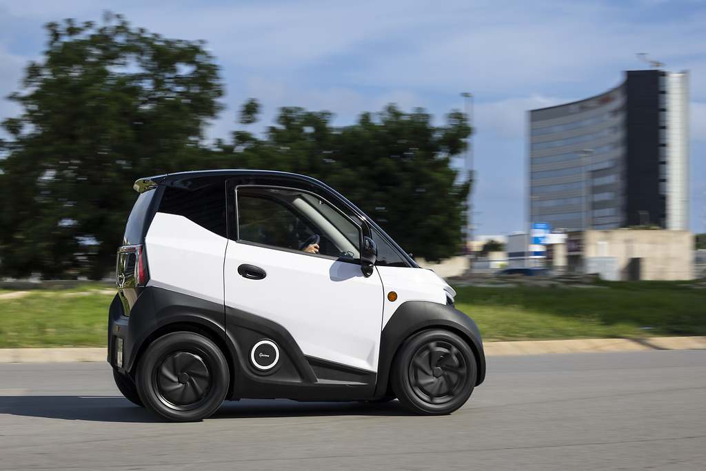 Silence 04. Este cuadriciclo eléctrico se ofrece con hasta 175 km de autonomía y precios que parten de 7.000 euros.
