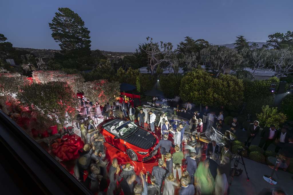 Disfruta en imágenes del lujo y la distinción que desprende el exclusivo Mercedes Maybach SL Monogram Series