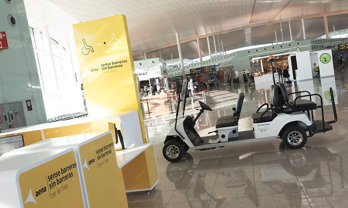 AENA-Movilidad-reducida.jpg