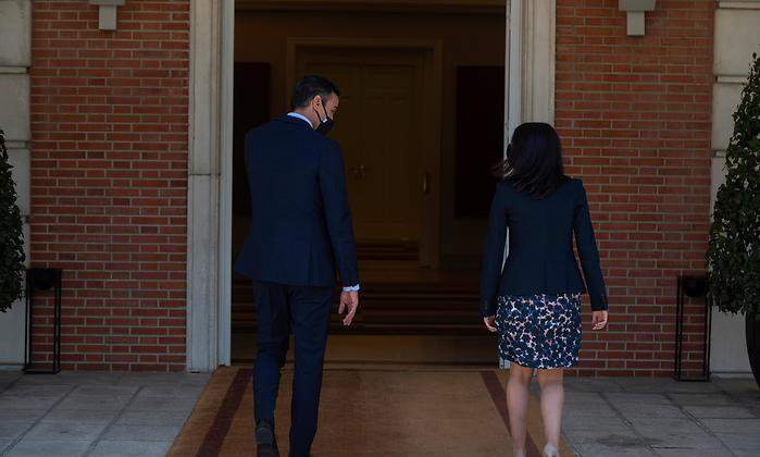 reunion-Pedro-Sanchez-e-Ines-Arrimadas.jpg