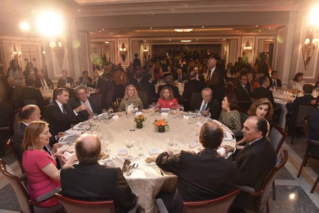 Almuerzo Aniversario con los Reyes