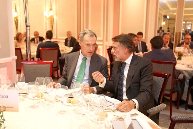 Almuerzo Aniversario con los Reyes