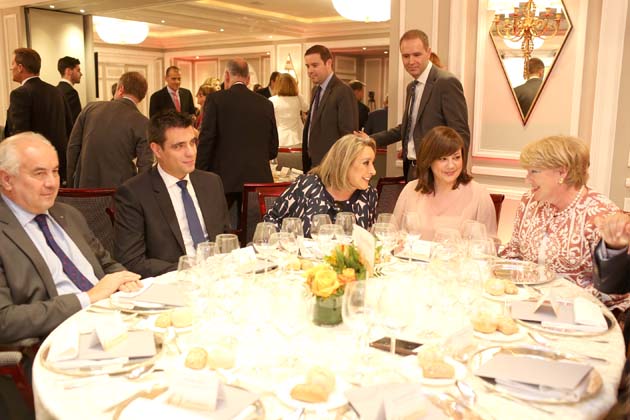 Almuerzo Aniversario con los Reyes