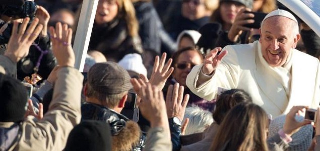 PapaFranciscoc635.jpg