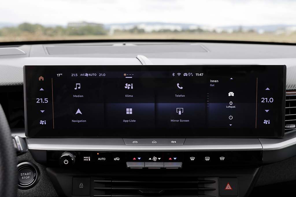 Opel Grandland 2025. Todos los datos de la pantalla central.