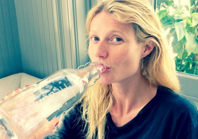 Gwyneth-Paltrow-agua.jpg