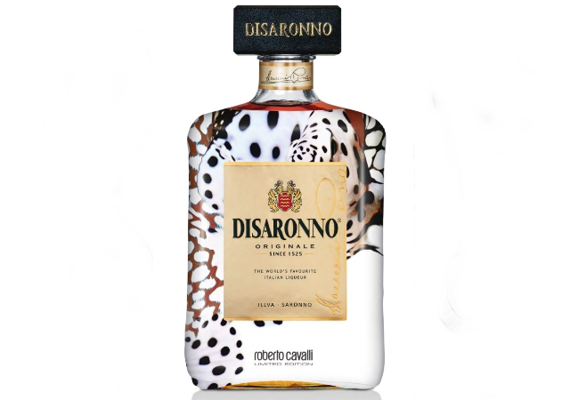 Roberto Cavalli viste la última edición limitada de Disaronno