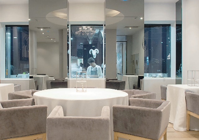 restaurante-lacabra.jpg