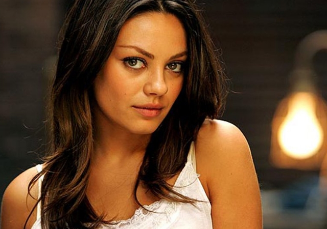 milakunis2.jpg