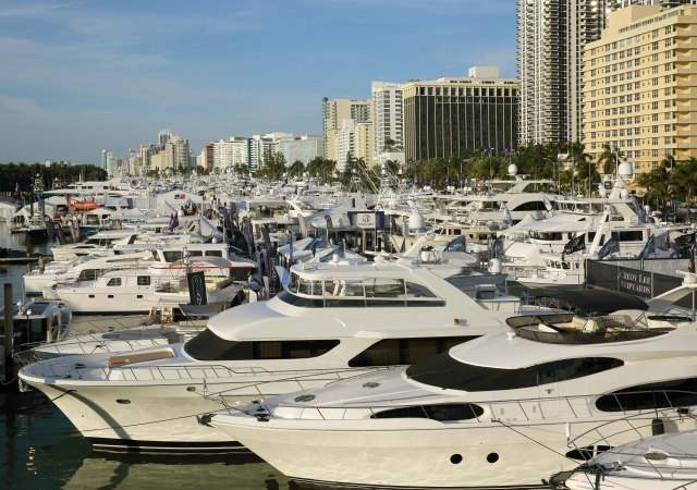 Yacht Miami Beach 