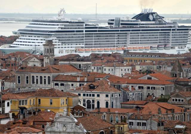 crucero-venecia-efe-1.jpg