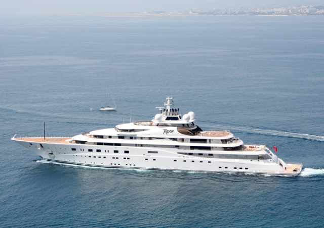 yate-topaz.jpg