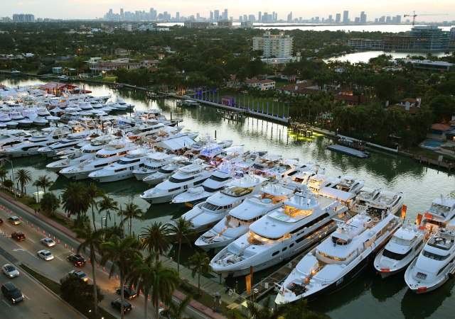 Yacht Miami Beach 