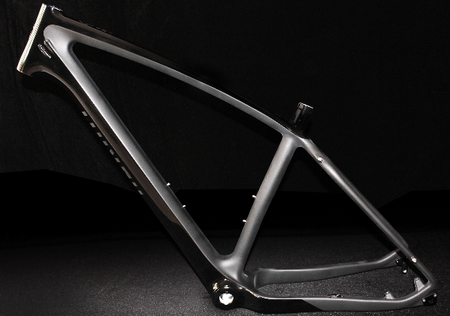 Ajram Bike lanza 50 fatbikes exclusivas y numeradas