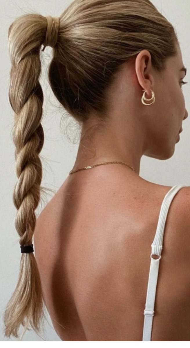 Mascarilla + trenza: el combo secreto para un pelazo post playa