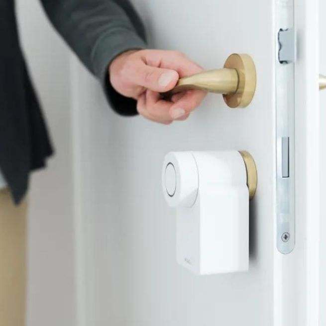 Cerradura inteligente Leroy Merlin