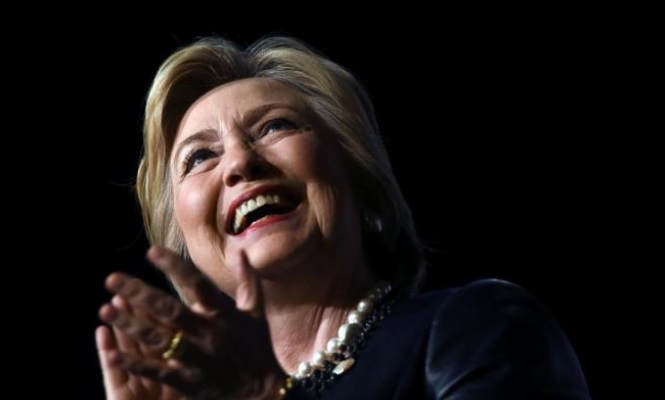 hillary-escoltas.jpg