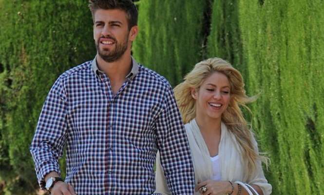 pique-shakira-casa665.jpg
