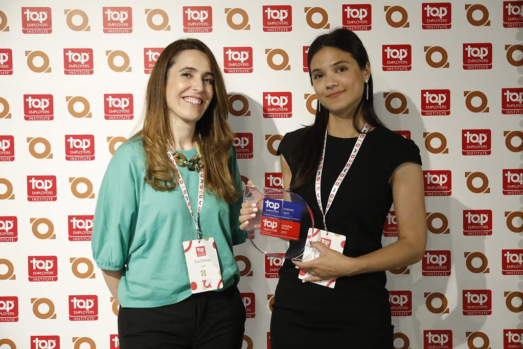 Eva Ortega y Adriana Castillo, representantes de Lidl