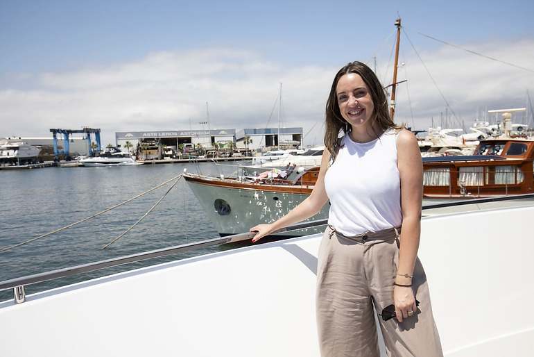Ione Astodoa directora de operaciones del astillero y cuarta generación de la familia.